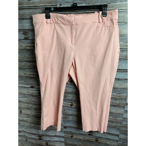 LANE BRAYANT croped pant              RR - Picture 1 of 7